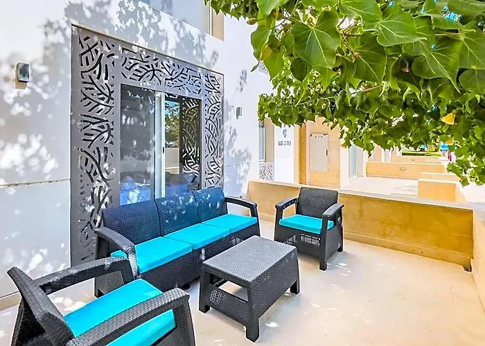 Homestyle & Summery 1bdr Mangroovy Free Pool Szálloda 3*